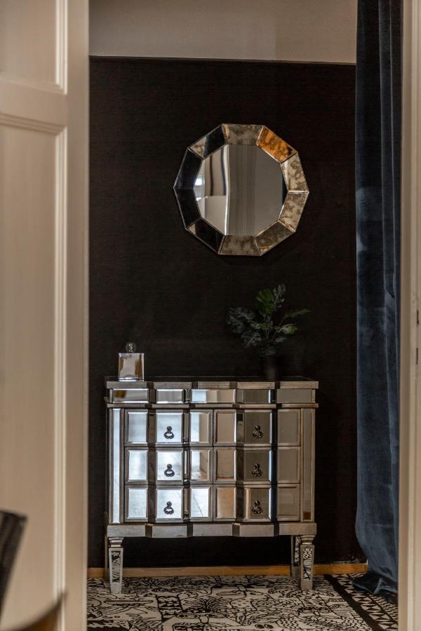 Deluxe Dohany Residence Next To The New York Cafe Budapest Luaran gambar